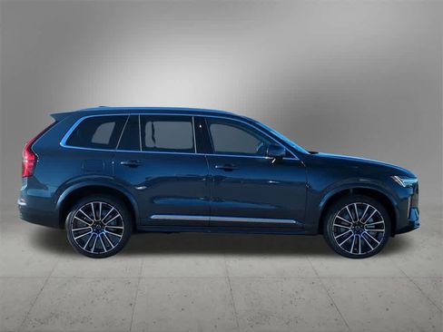 New 2026 Volvo XC90 B6 Plus w/ Protection Package Premier image 7