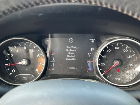 Used 2018 Jeep Compass Latitude w/ Popular Equipment Group AWD/4WD image 16