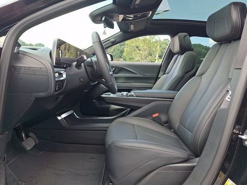 Certified 2026 Cadillac Lyriq Sport AWD/4WD image 12