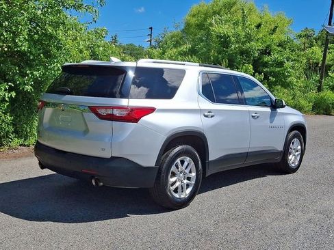Used 2018 Chevrolet Traverse LT FWD image 6