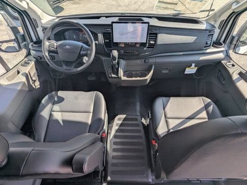 New 2026 Ford Transit 250 148 Medium Roof w/ Load Area Protection Package RWD image 16
