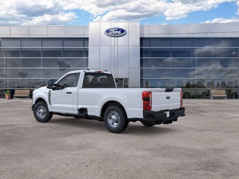 New 2026 Ford F250 XL w/ 360-Degree Camera Package RWD image 4