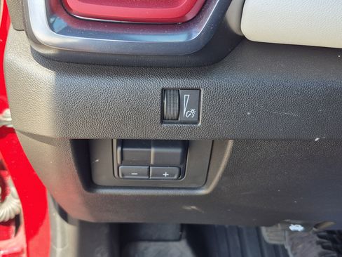 Used 2024 GMC Canyon AT4X image 36