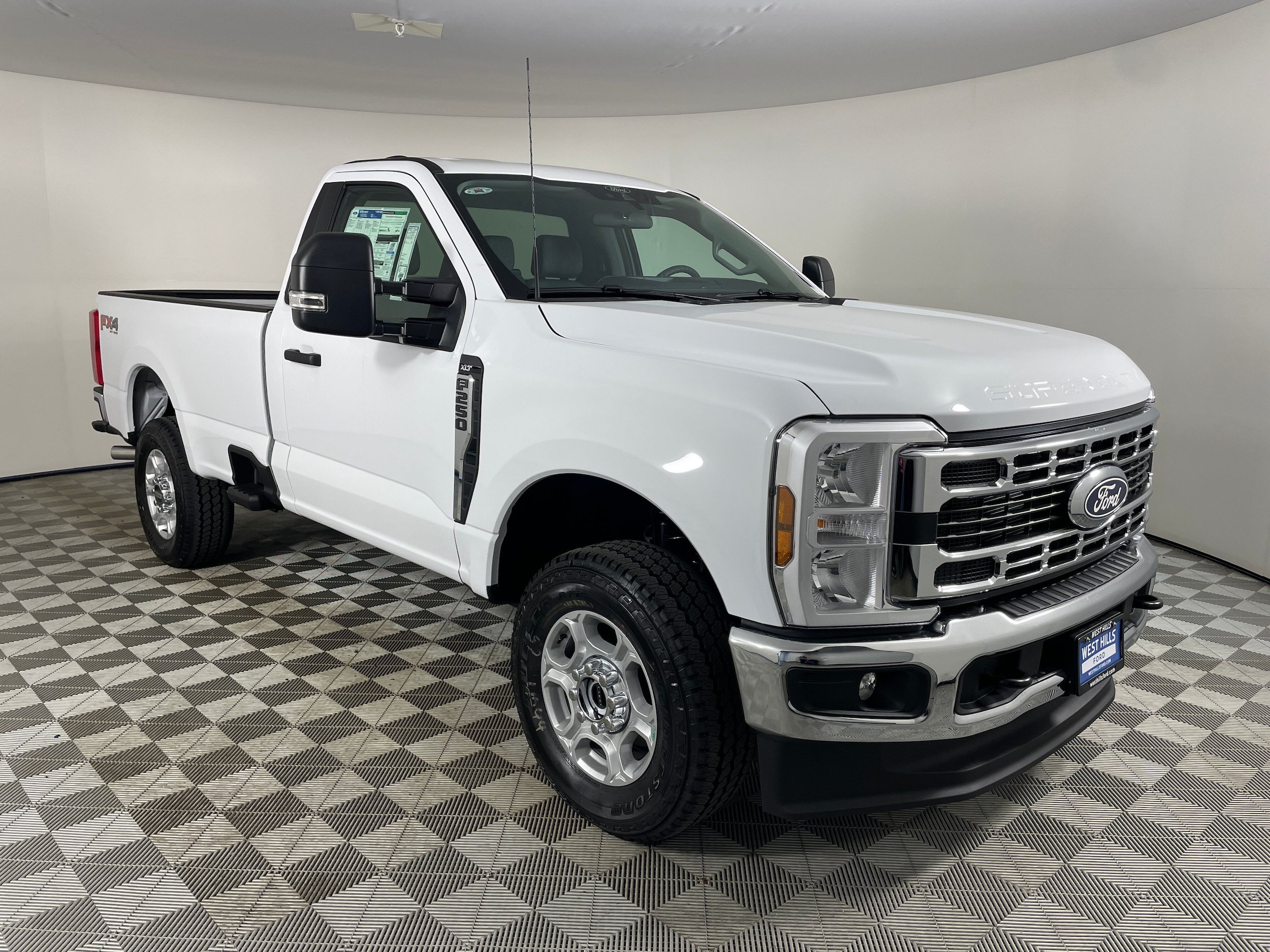 New 2027 Ford F250 XLT w/ FX4 Off-Road Package AWD/4WD image 21