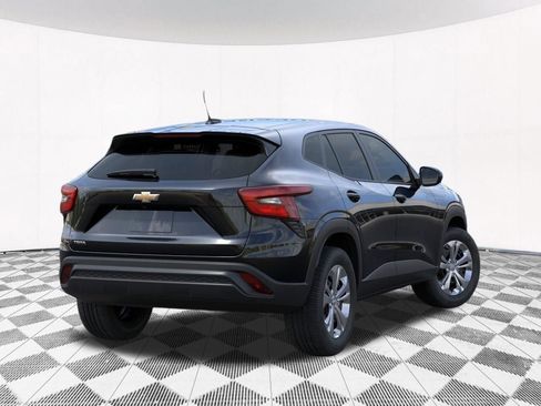 New 2026 Chevrolet Trax LS FWD image 9