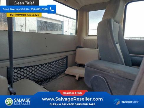 Used 2005 Ford Ranger Club Cab image 13