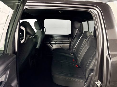 New 2026 RAM 1500 Express AWD/4WD image 19