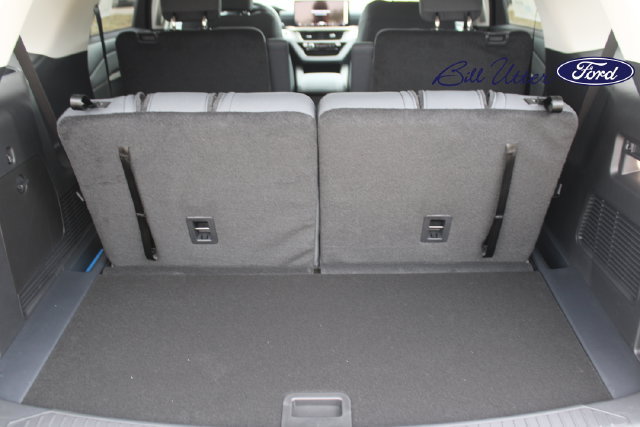 New 2026 Ford Explorer Active RWD image 6