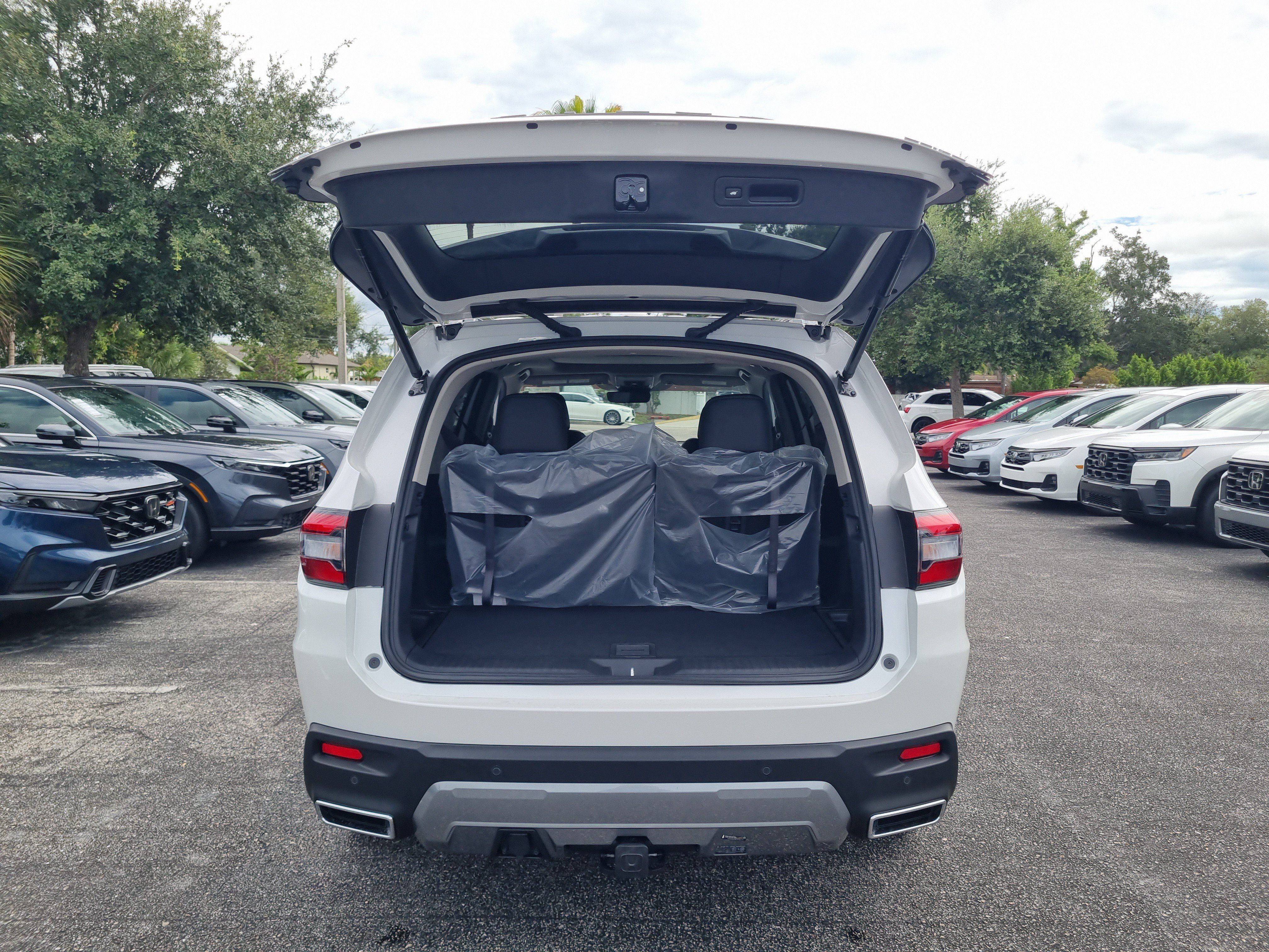 New 2026 Honda Pilot Elite image 12