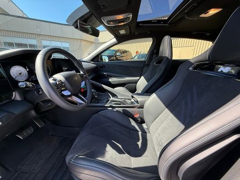 Certified 2025 Hyundai Elantra N FWD image 5