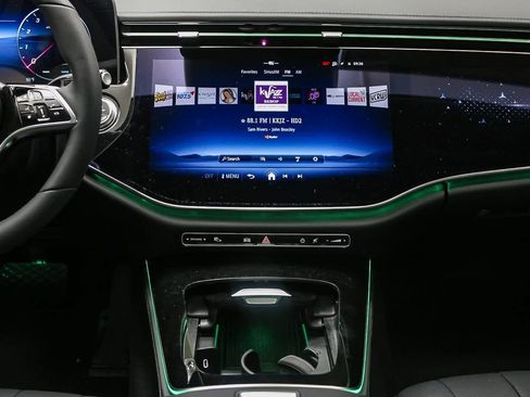 New 2025 Mercedes-Benz E 450 4MATIC All-Terrain Wagon image 14