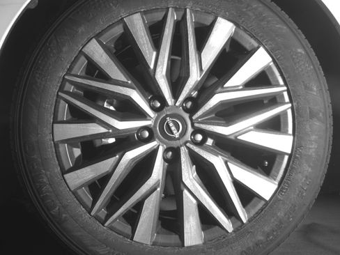 Used 2025 Nissan Altima 2.5 SV image 12