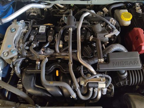 Used 2024 Nissan Sentra SV FWD image 30