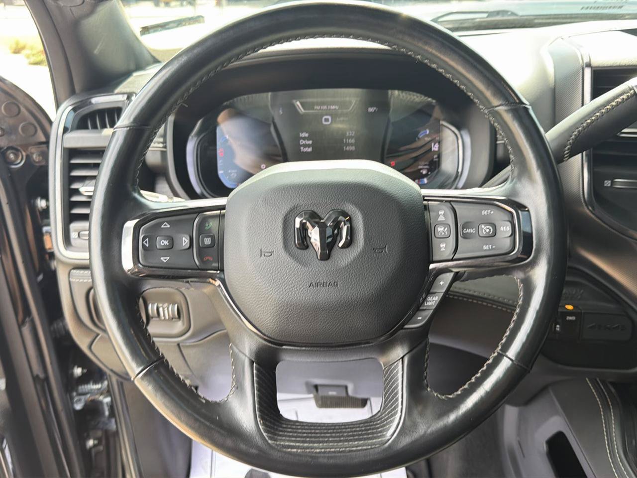 Used 2024 RAM 2500 Limited AWD/4WD image 10