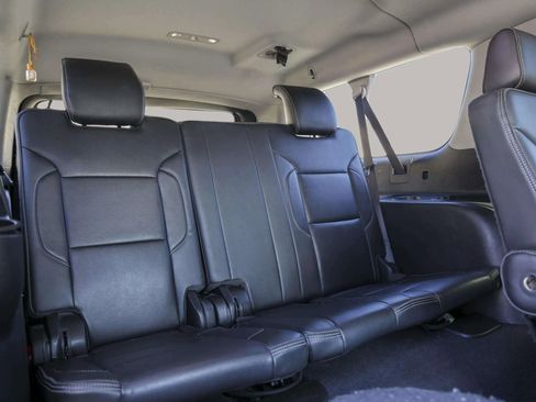 Used 2020 GMC Yukon XL Denali image 36