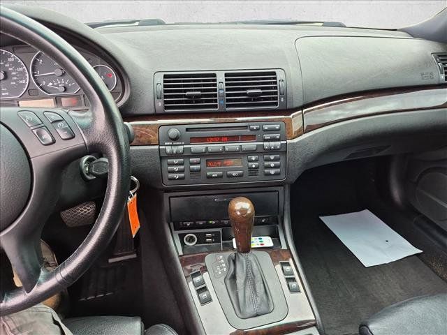 Used 2005 BMW 330Ci Coupe RWD image 12