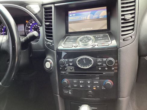 Used 2014 INFINITI QX70 2WD image 25