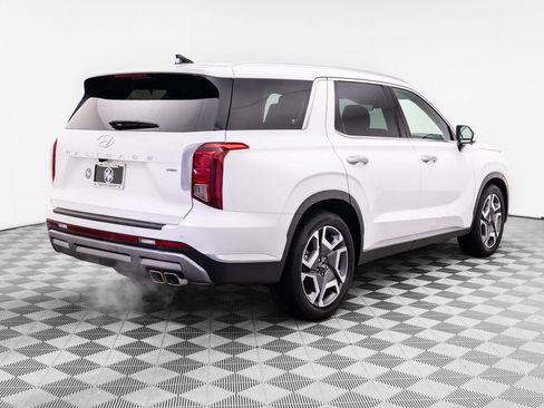 Used 2024 Hyundai Palisade Limited AWD/4WD image 7