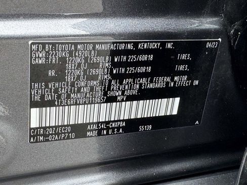 Used 2023 Toyota RAV4 XSE AWD/4WD image 27