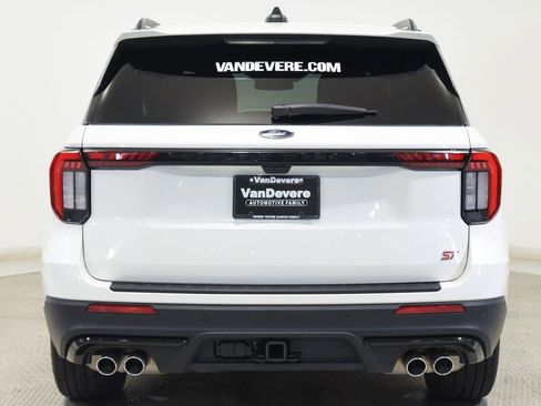 Used 2025 Ford Explorer ST w/ Sun And Sound Package AWD/4WD image 12
