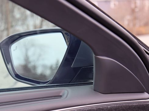 Used 2024 Lucid Air Touring image 23