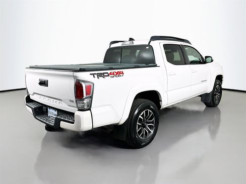 Certified 2022 Toyota Tacoma TRD Sport image 7