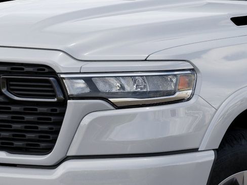 New 2025 RAM 1500 Big Horn image 10