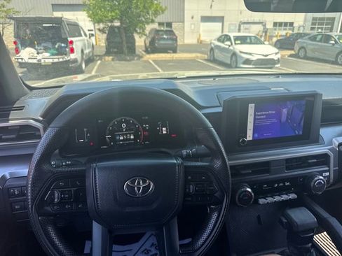 Used 2024 Toyota Tacoma SR5 AWD/4WD image 16