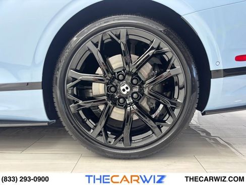 Used 2024 Bentley Continental GT V8 image 19