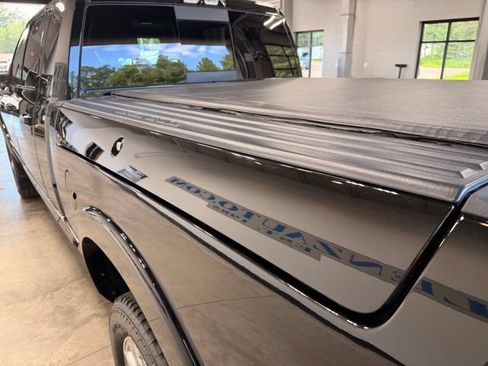 Used 2020 RAM 2500 Limited AWD/4WD image 10
