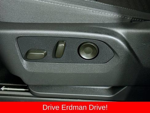 Used 2026 Chevrolet Silverado 1500 LT AWD/4WD image 12