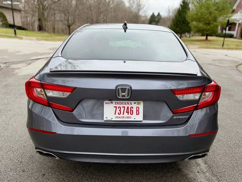 Used 2019 Honda Accord Sport image 6