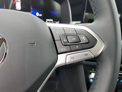 New 2026 Volkswagen Jetta SE FWD image 17