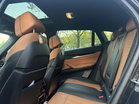Used 2018 BMW X6 sDrive35i image 6