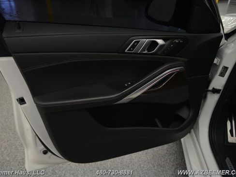 Used 2022 BMW X6 xDrive40i w/ M Sport Package AWD/4WD image 40