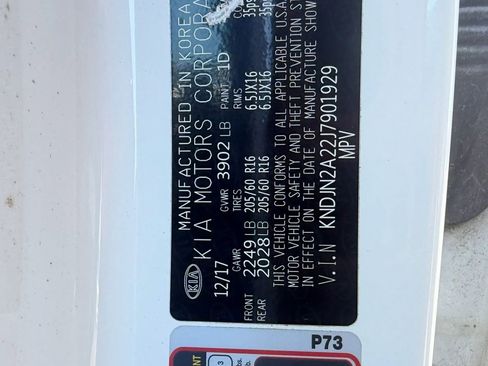 Used 2018 Kia Soul FWD image 32