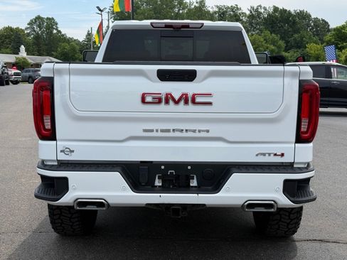 Used 2020 GMC Sierra 1500 AT4 w/ AT4 Premium Package AWD/4WD image 7