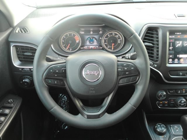 Used 2020 Jeep Cherokee Trailhawk AWD/4WD image 30