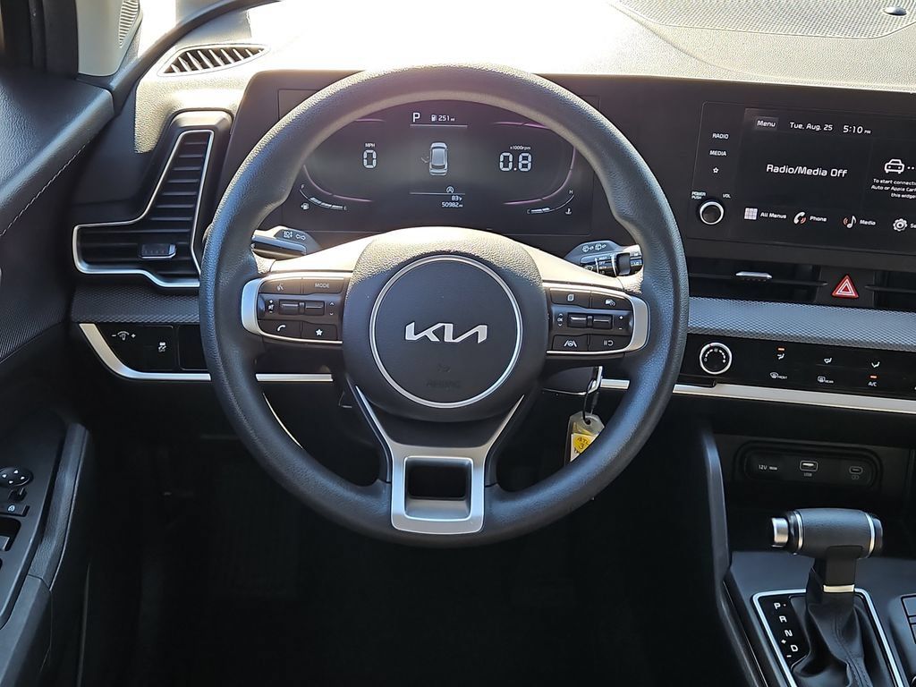 Used 2024 Kia Sportage LX FWD image 10