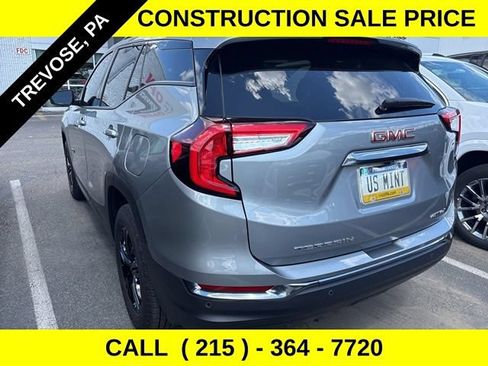 Used 2024 GMC Terrain AT4 w/ Tech Package AWD/4WD image 12