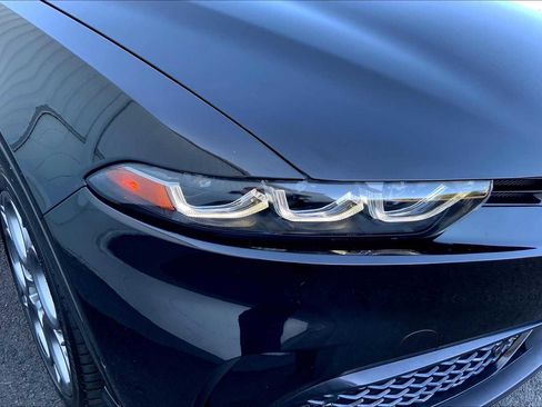 Used 2024 Alfa Romeo Tonale Veloce image 26