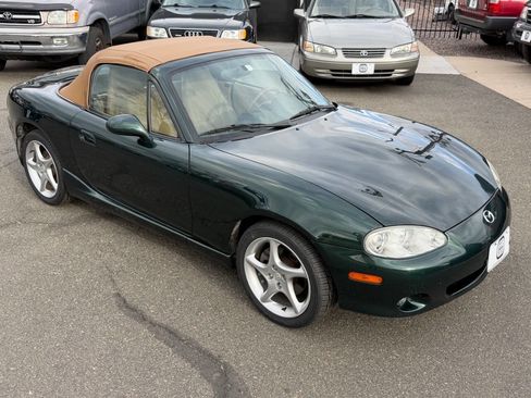 Used 2001 MAZDA MX-5 Miata LS image 34