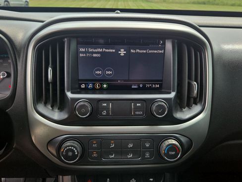 Used 2020 Chevrolet Colorado LT w/ Colorado RST Special Edition AWD/4WD image 21