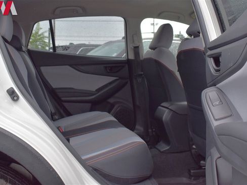 Used 2021 Subaru Crosstrek 2.0i Premium image 26