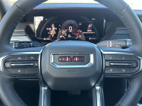 New 2026 GMC Acadia Elevation FWD image 25