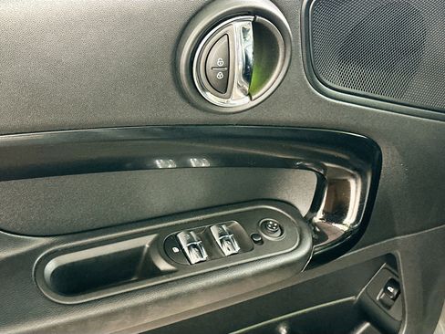 Used 2023 MINI Cooper Countryman S FWD image 18
