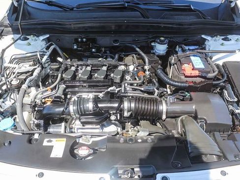 Used 2022 Honda Accord Sport image 39