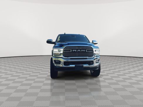 Used 2021 RAM 2500 Laramie AWD/4WD image 3