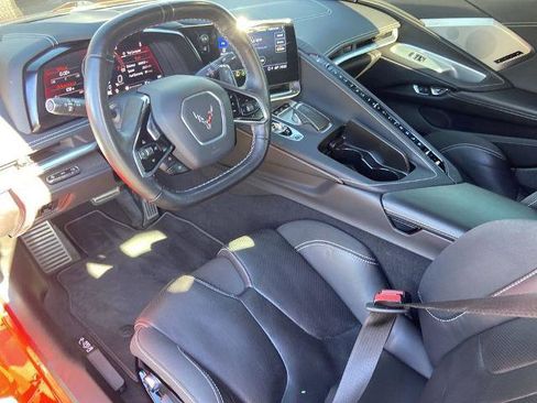 Used 2021 Chevrolet Corvette Stingray Preferred Cpe w/ Z51 Performance Package image 6