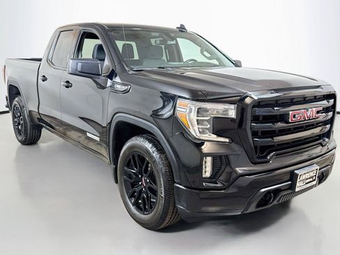 Used 2019 GMC Sierra 1500 Elevation w/ Elevation Value Package RWD image 3